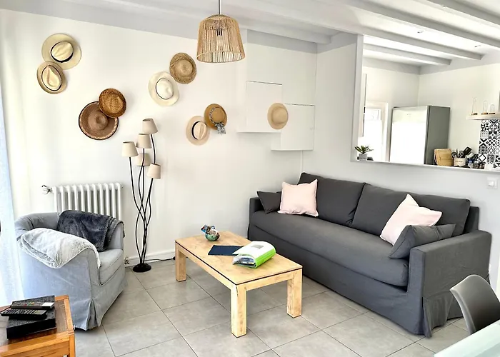 Le Clos Jasmin - Quartier Historique De Montlouis